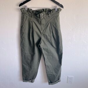 Wild Fable Khaki Green Paperbag Pants with Cream Stitching Cuffed Ankle size 12